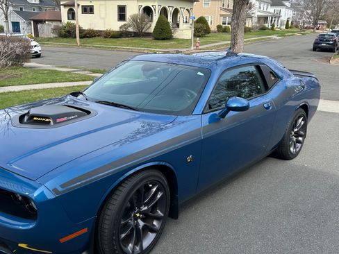 Used 2020 Dodge Challenger R/T Scat Pack w/ Shaker Package RWD image 8