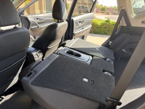 Used 2014 Nissan Rogue SL w/ SL Premium Package image 13