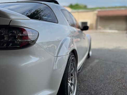 Used 2006 MAZDA RX-8 w/ Grand Touring Pkg image 2