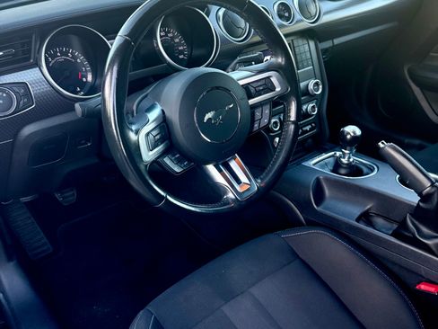 Used 2019 Ford Mustang GT w/ GT Performance Package RWD image 14