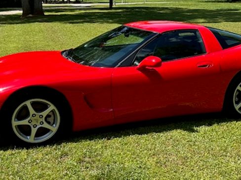 Used 2003 Chevrolet Corvette Coupe image 1