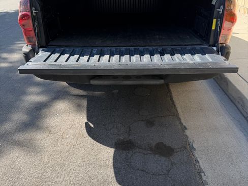 Used 2013 Toyota Tacoma 2WD Regular Cab image 13