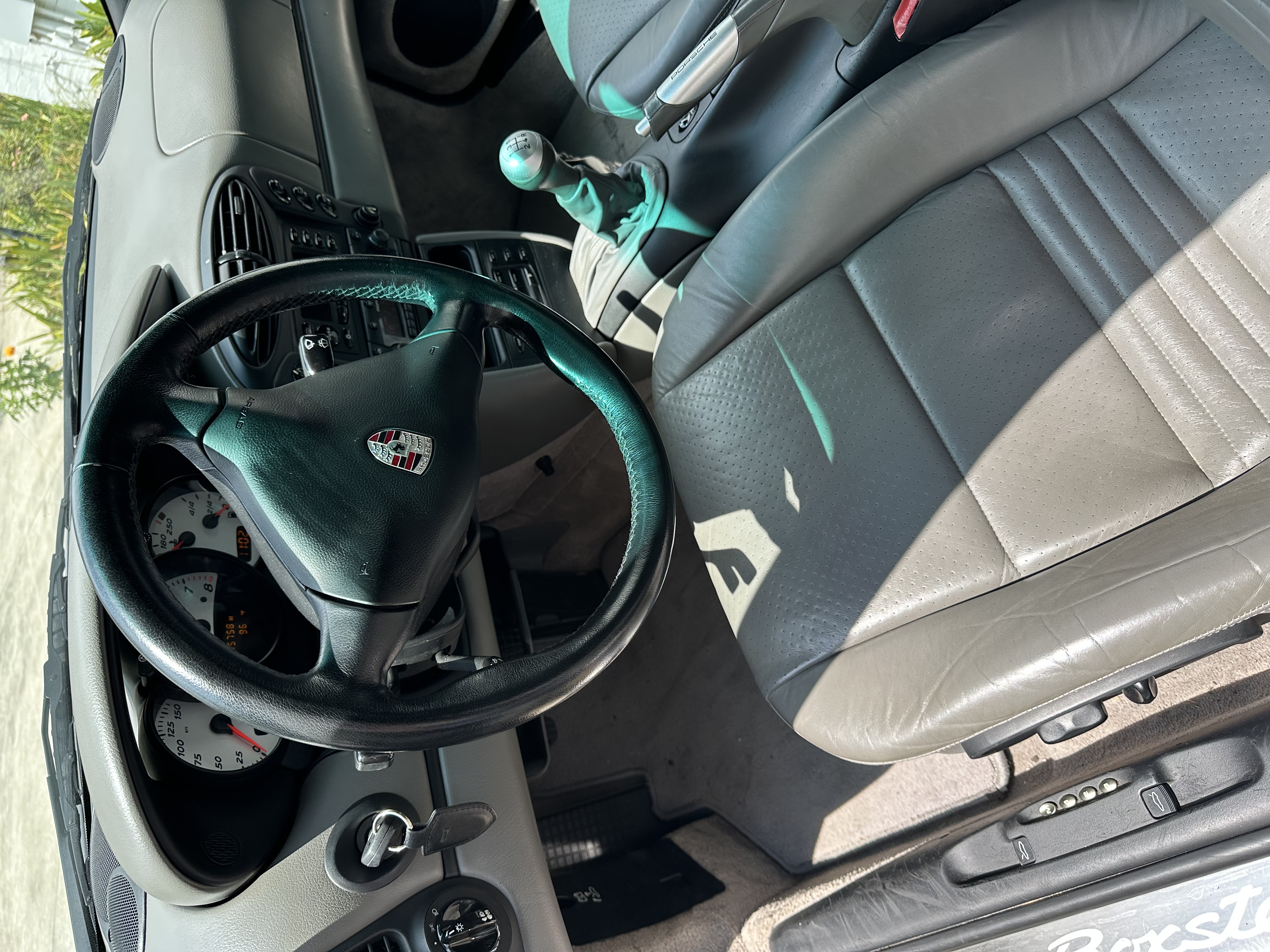 Used 2001 Porsche Boxster RWD image 13
