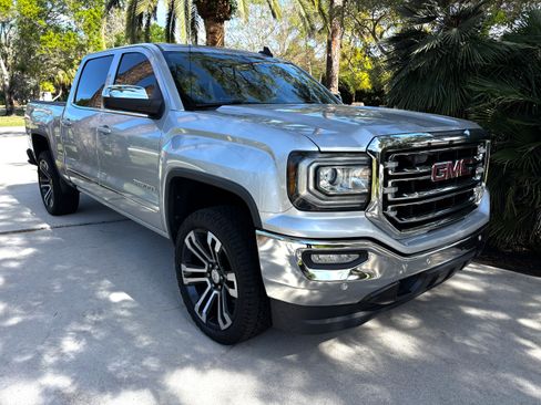 Used 2017 GMC Sierra 1500 SLT w/ SLT Premium Package image 1