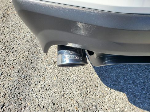 Used 2011 Ford Mustang GT Premium w/ Electronics Pkg image 12