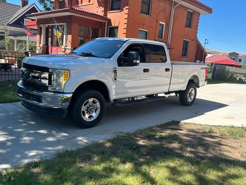 Used 2017 Ford F250 XLT AWD/4WD image 17