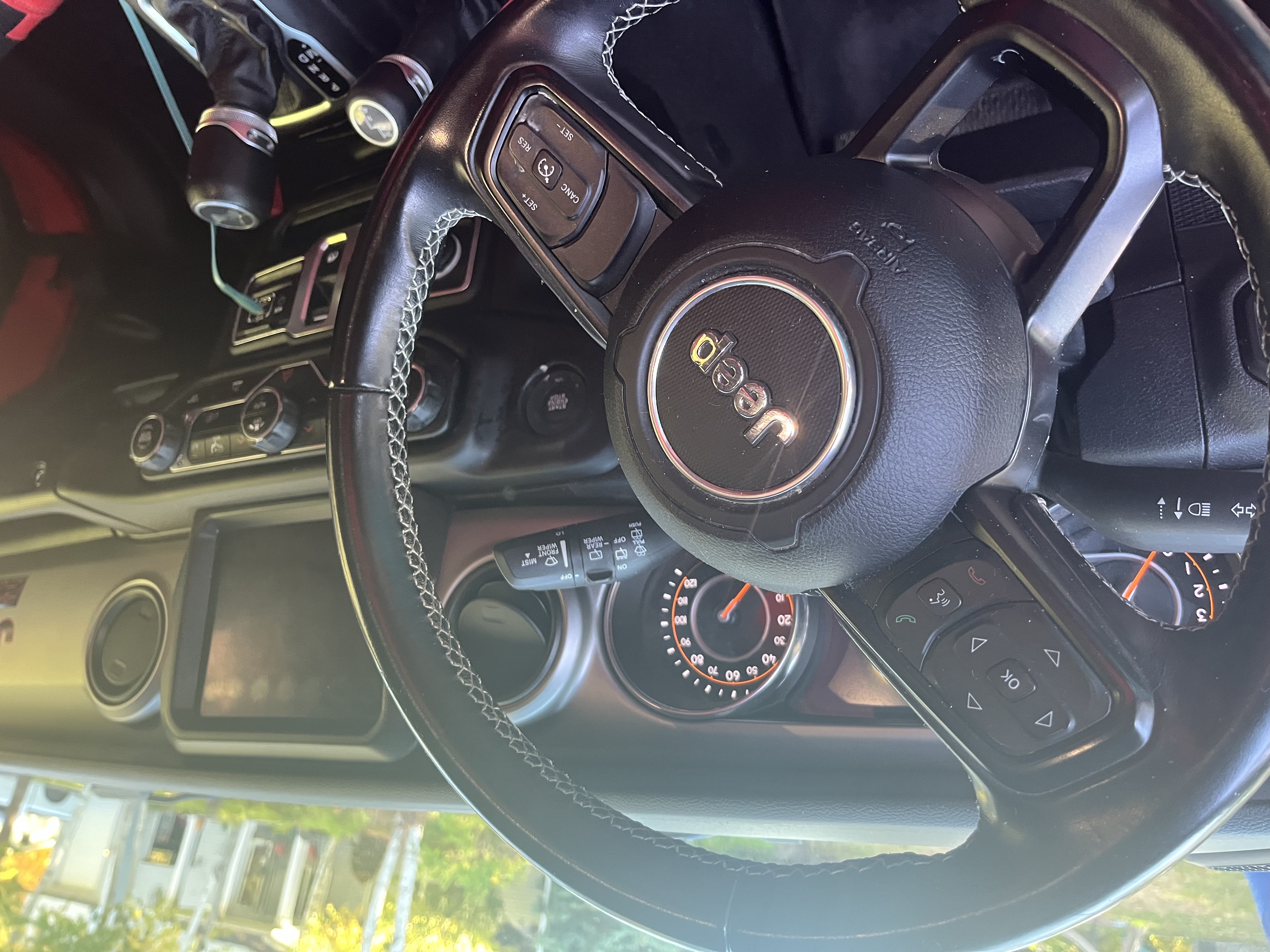 Used 2021 Jeep Wrangler Sport AWD/4WD image 9