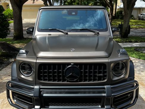 Used 2024 Mercedes-Benz G 63 AMG 4MATIC image 2