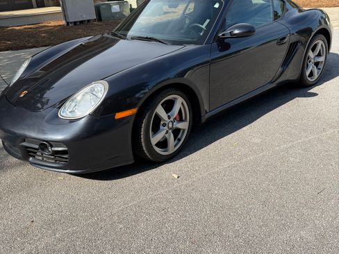 Used 2006 Porsche Cayman S RWD image 2