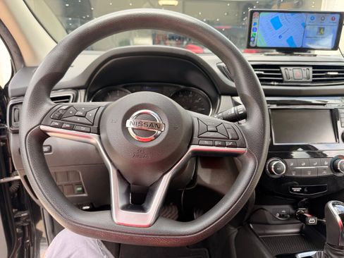 Used 2019 Nissan Rogue Sport S FWD image 21