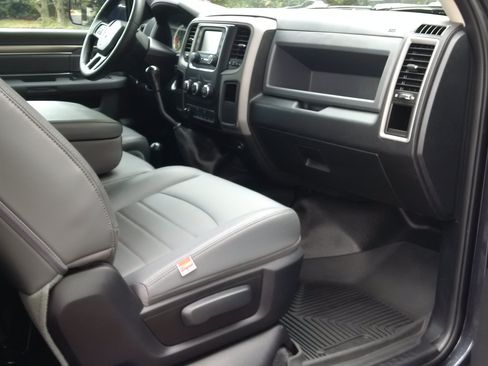 Used 2015 RAM 3500 Tradesman w/ Power & Remote Entry Group image 21