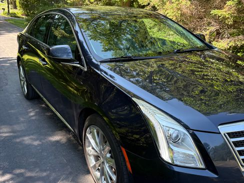Used 2013 Cadillac XTS Premium FWD image 6