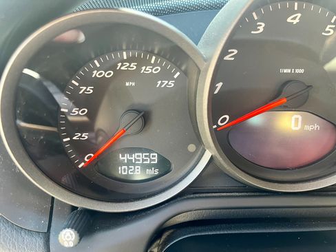 Used 2008 Porsche Cayman image 11