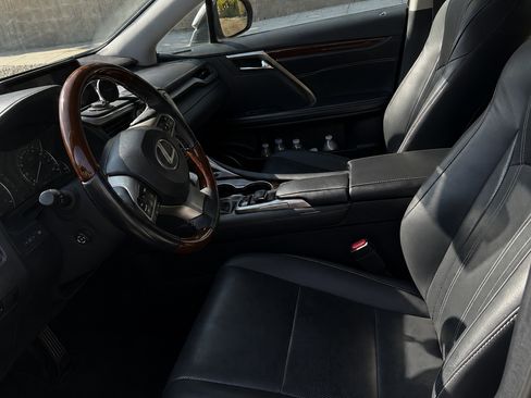 Used 2019 Lexus RX 350 FWD w/ Navigation Package image 9