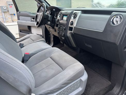 Used 2013 Ford F150 XLT w/ XLT Chrome Pkg RWD image 4