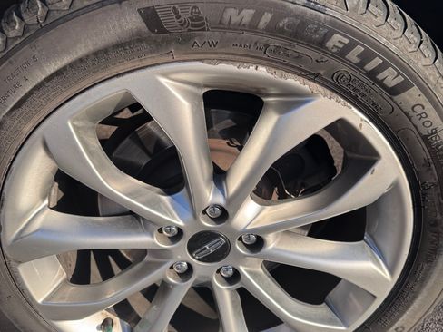 Used 2015 Lincoln MKC AWD w/ Equipment Group 101A Select image 11