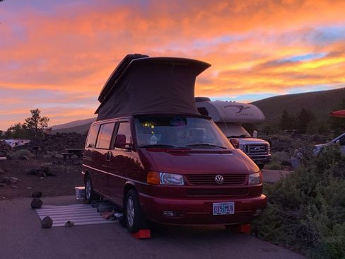 Used 2001 Volkswagen Eurovan FWD image 1