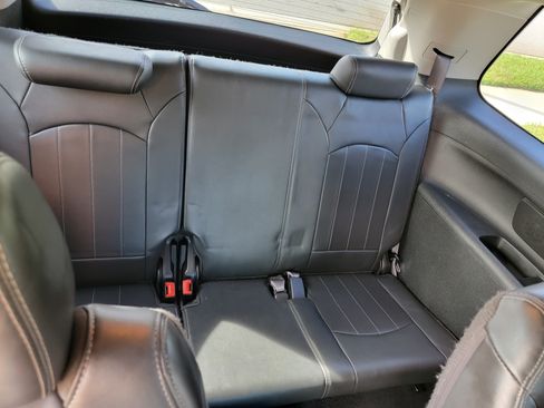 Used 2014 GMC Acadia Denali image 24