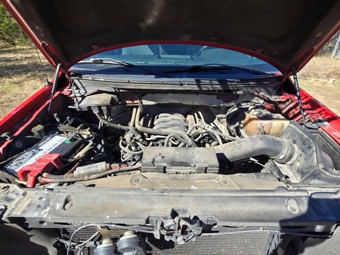 Used 2012 Ford F150 XLT image 17