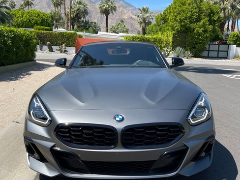 Used 2026 BMW Z4 M40i w/ Premium Package image 2