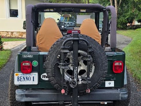 Used 2000 Jeep Wrangler Sport AWD/4WD image 4