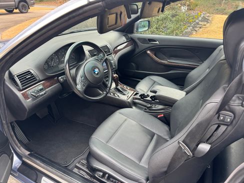 Used 2003 BMW 325Ci Convertible image 13