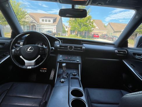 Used 2015 Lexus IS 250 w/ F-Sport Package RWD image 22