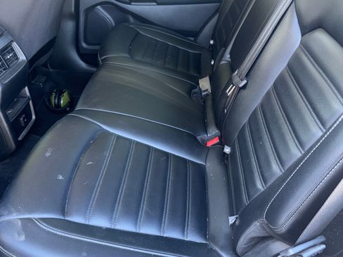 Used 2020 Ford Edge SEL FWD image 2