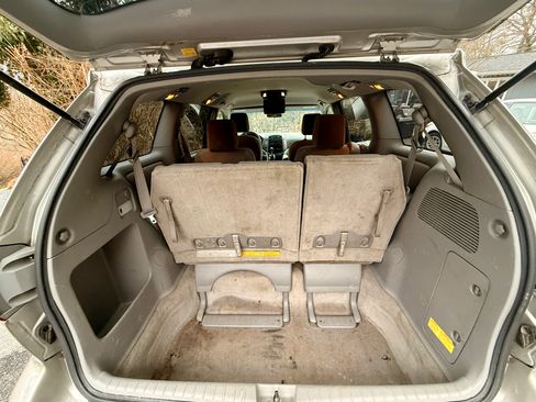 Used 2009 Toyota Sienna LE image 20