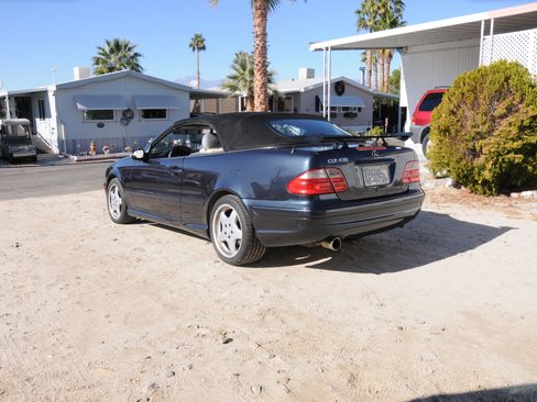 Used 2001 Mercedes-Benz CLK 430 Cabriolet image 4
