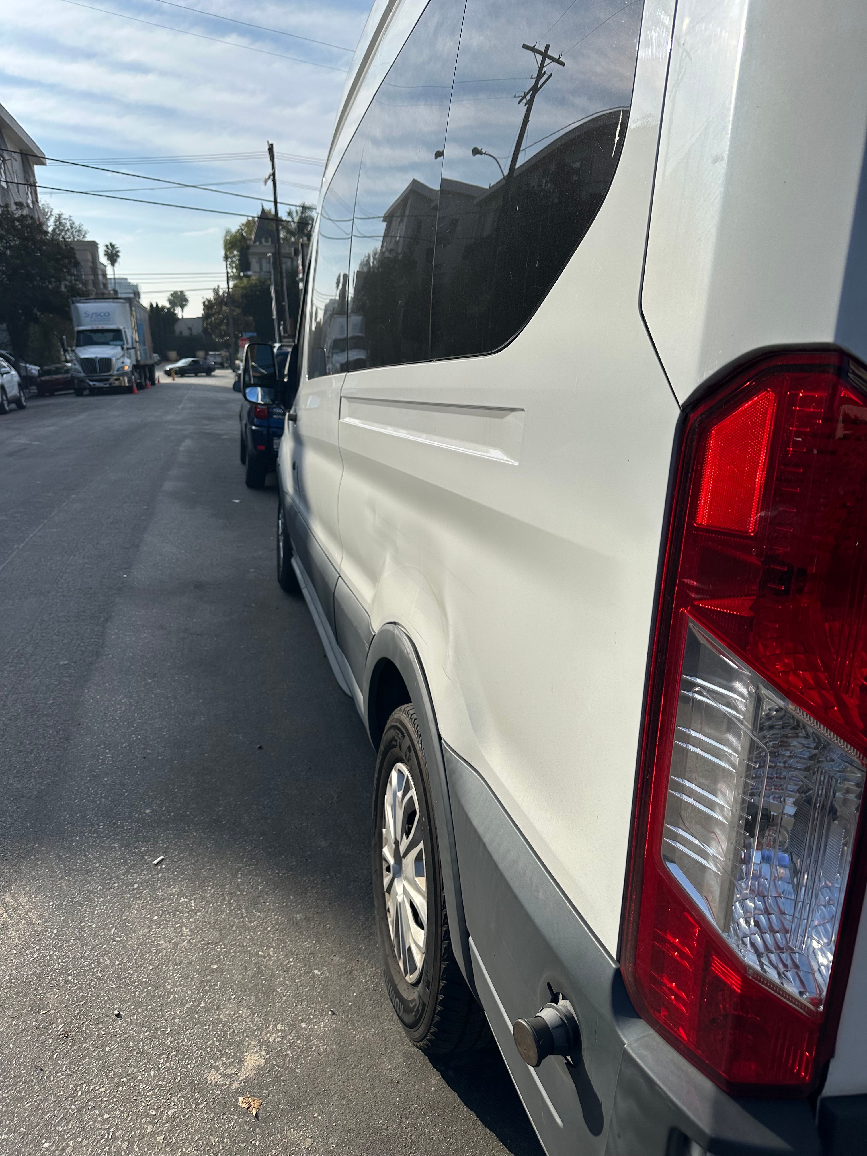 Used 2017 Ford Transit 350 XL RWD image 9