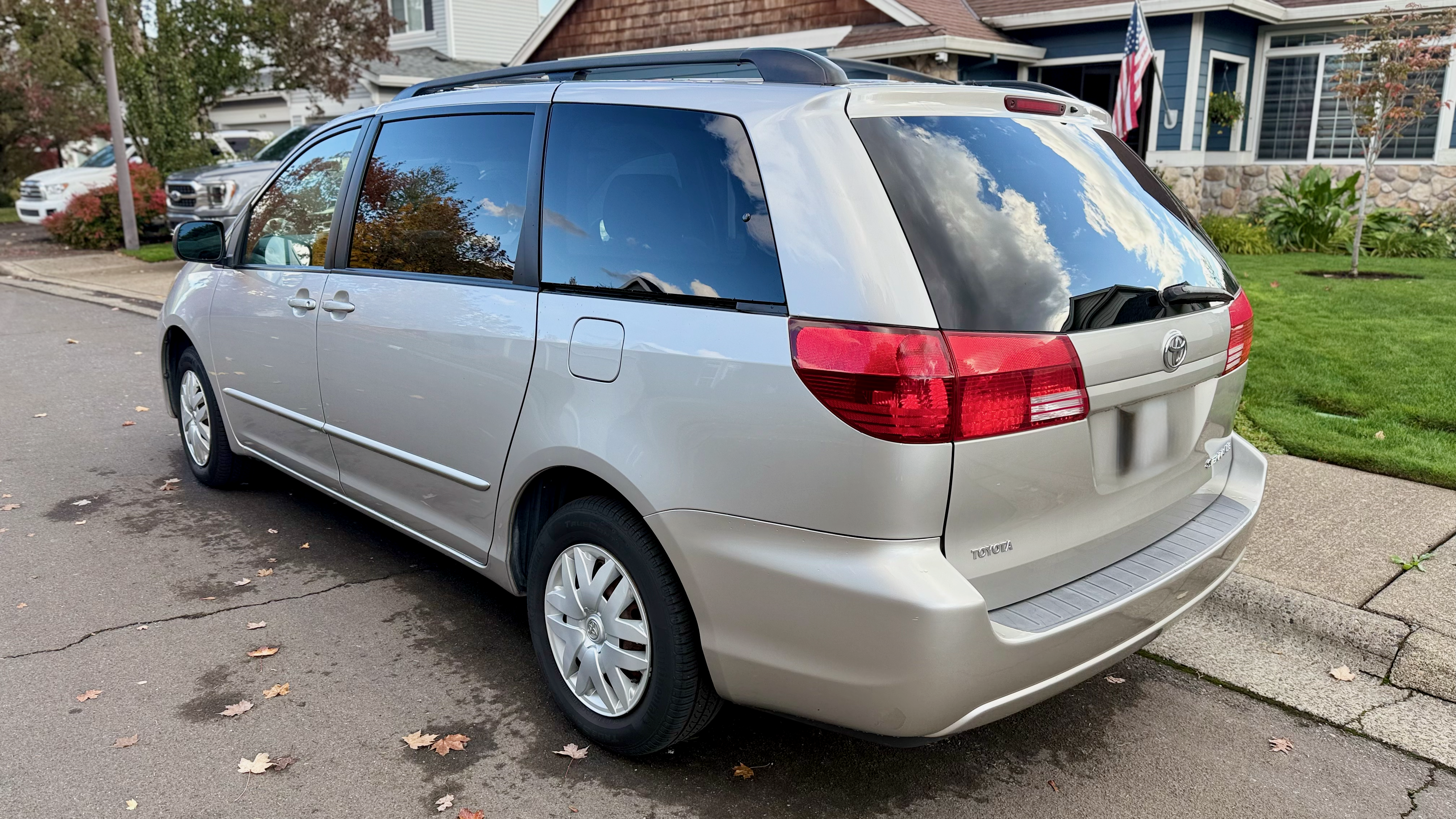 Used 2004 Toyota Sienna CE FWD image 6