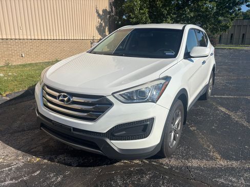 Used 2015 Hyundai Santa Fe Sport AWD/4WD image 2