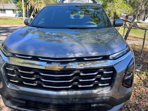 Used 2026 Chevrolet Equinox LT image 1