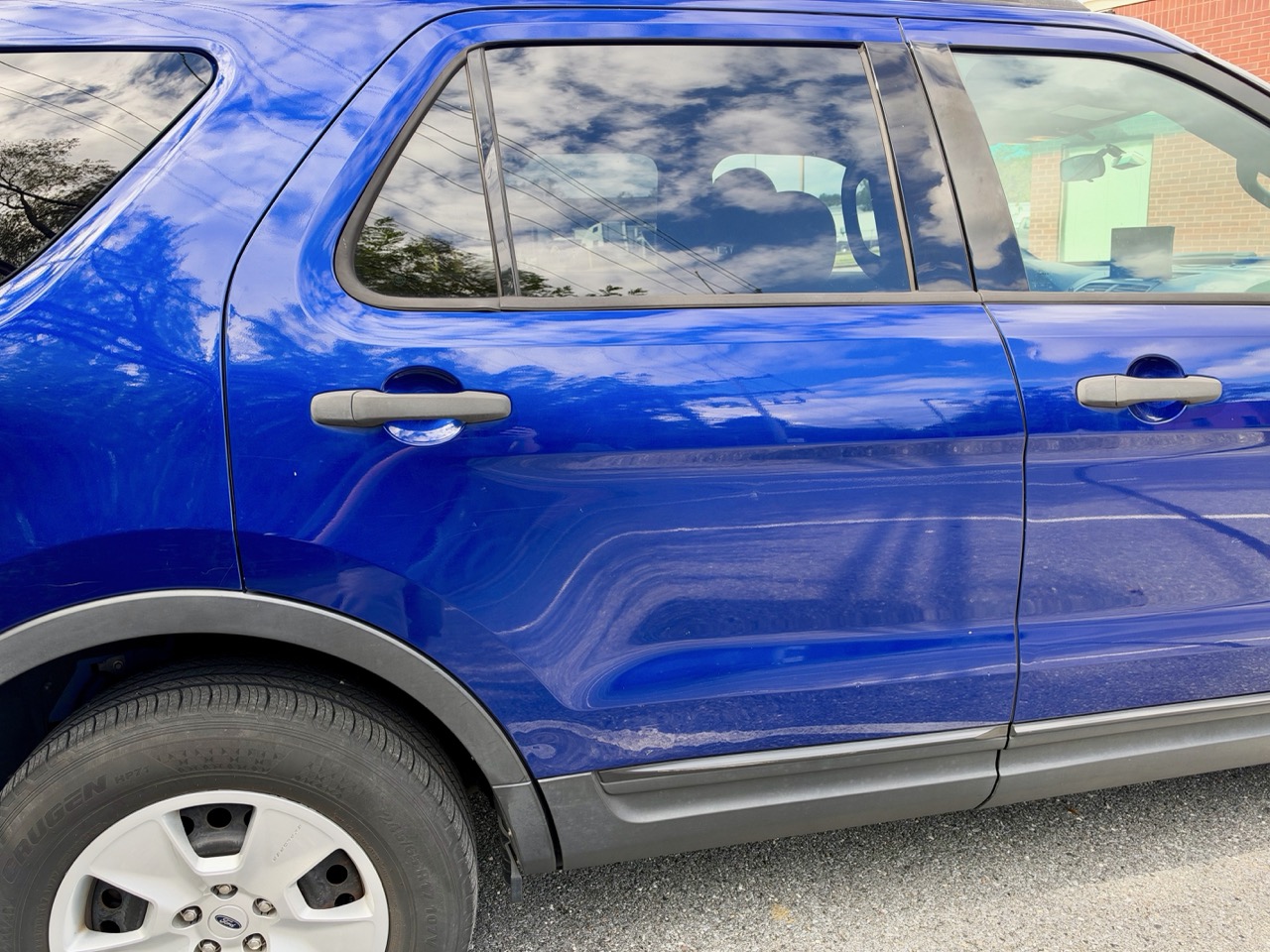 Used 2013 Ford Explorer 4WD w/ Class III Trailer Tow Pkg image 20