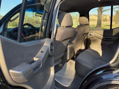 Used 2008 Nissan Xterra X image 7