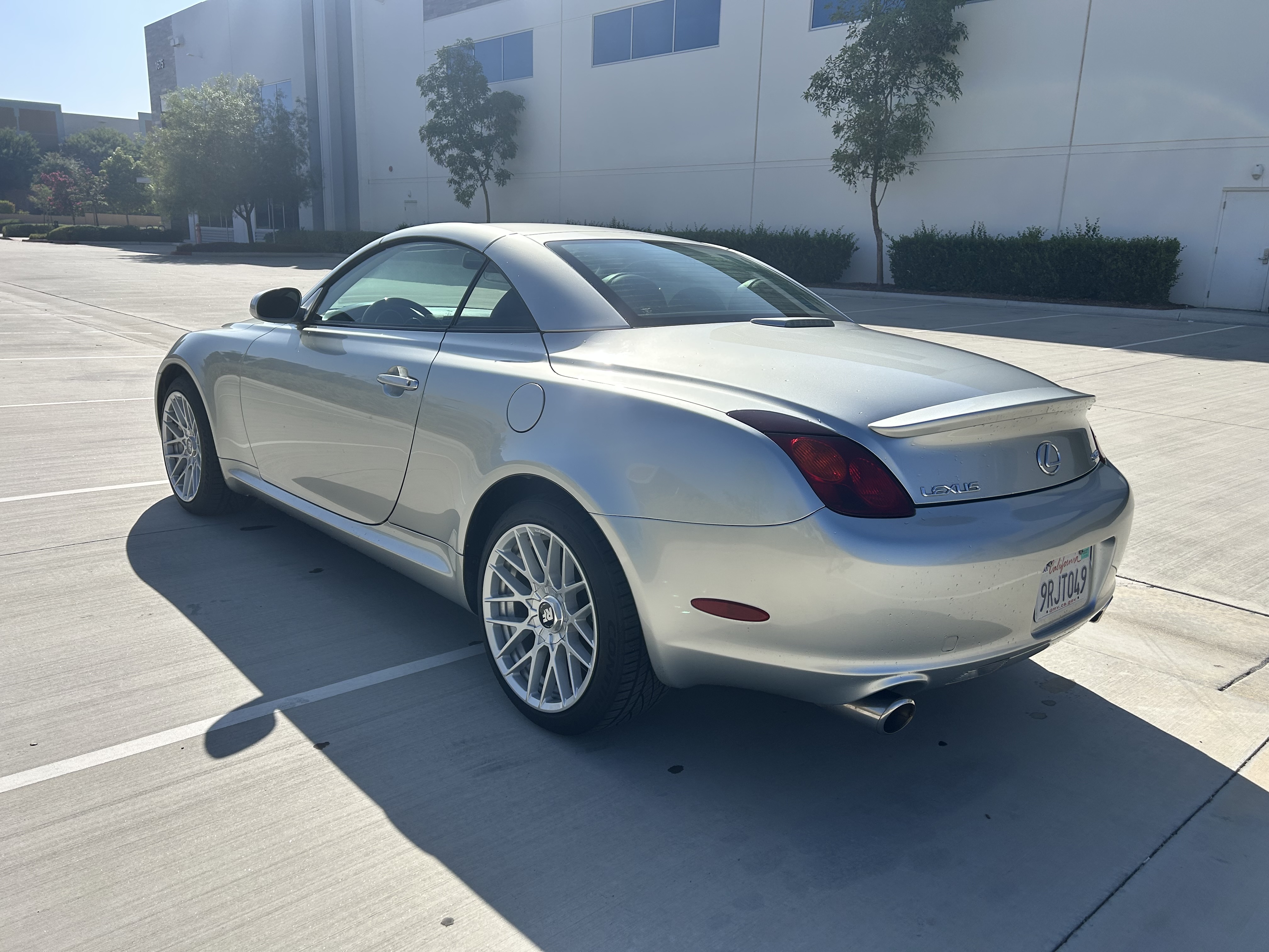 Used 2002 Lexus SC 430 Convertible RWD image 10
