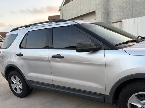 Used 2014 Ford Explorer FWD image 4