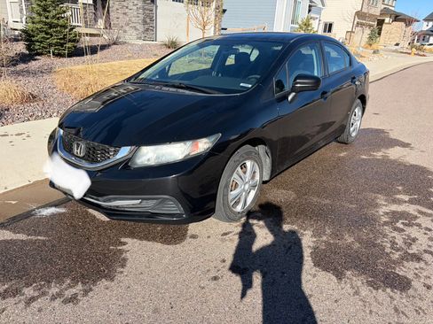 Used 2015 Honda Civic LX image 2