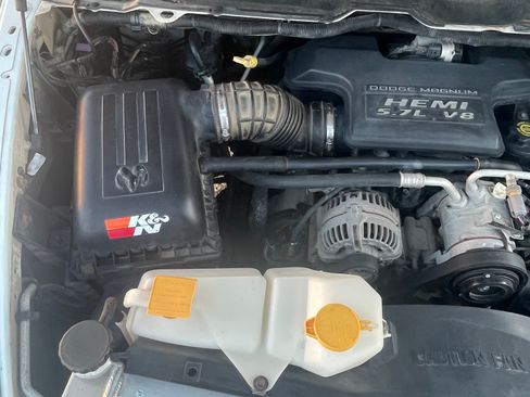 Used 2004 Dodge Ram 1500 Truck SLT image 14