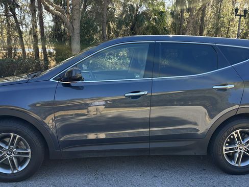 Used 2018 Hyundai Santa Fe Sport image 2