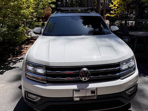 Used 2018 Volkswagen Atlas SEL AWD/4WD image 4