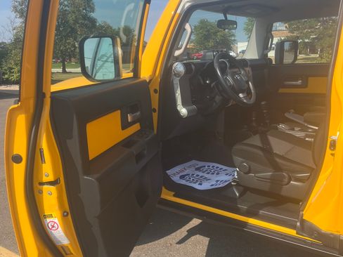 Used 2007 Toyota FJ Cruiser 4WD image 5