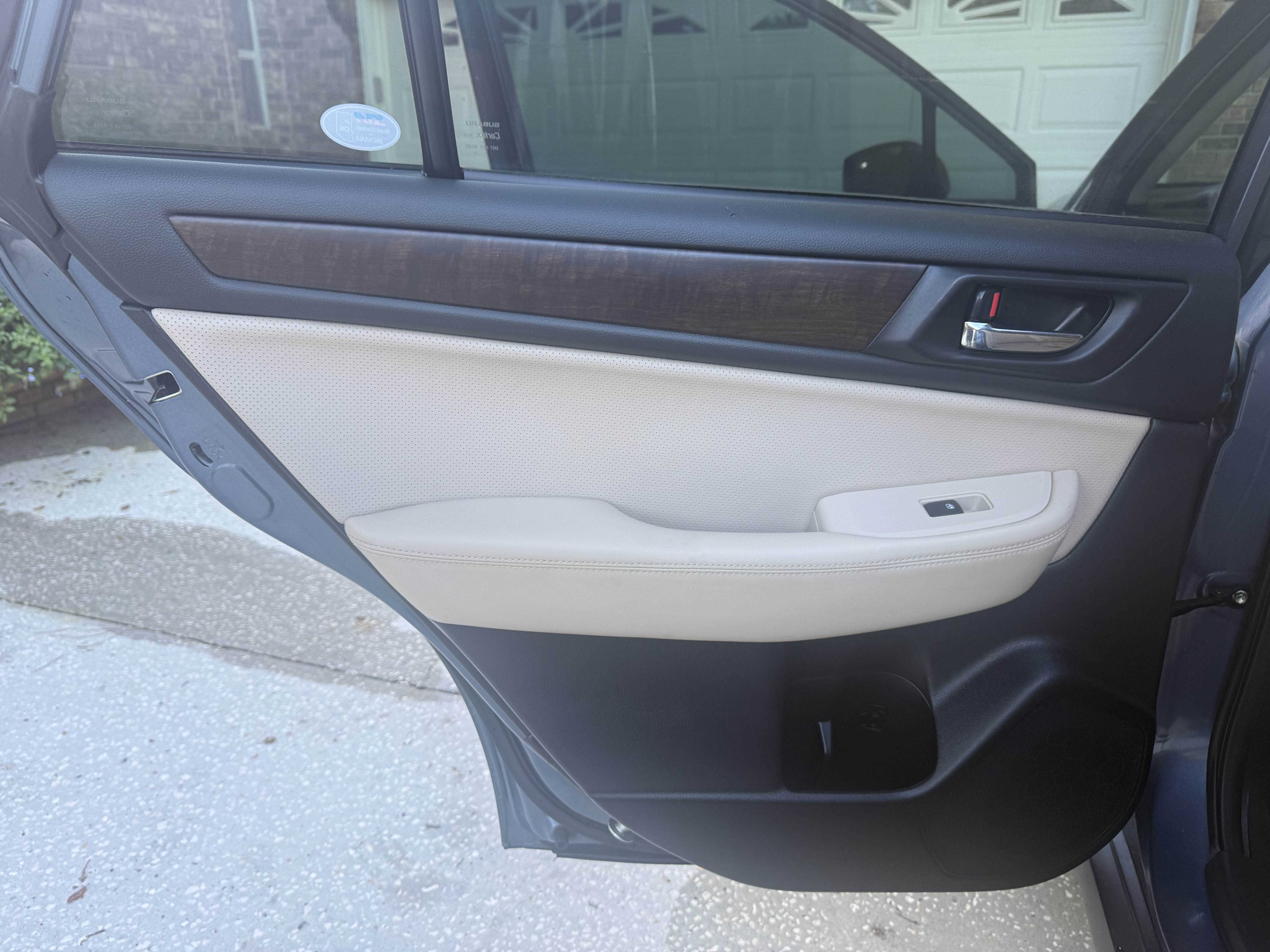 Used 2016 Subaru Outback 2.5i AWD/4WD image 17