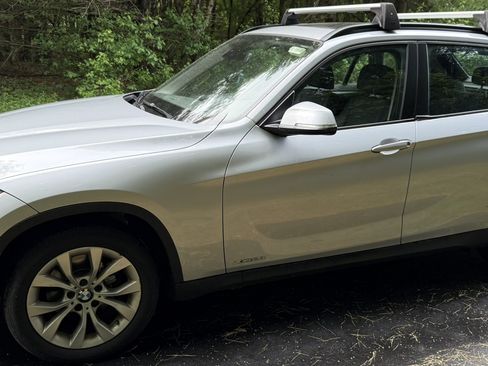 Used 2014 BMW X1 xDrive28i AWD/4WD image 2