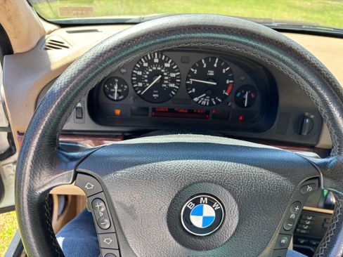 Used 2002 BMW 525i Sedan RWD image 22