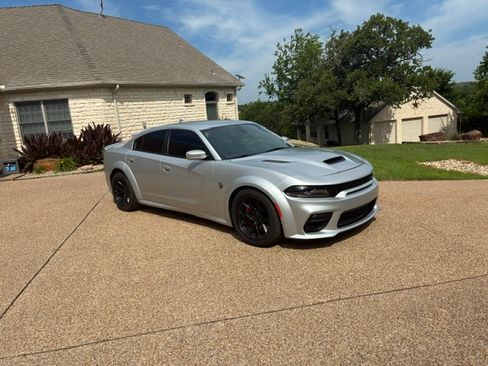 Used 2021 Dodge Charger SRT Hellcat RWD image 2