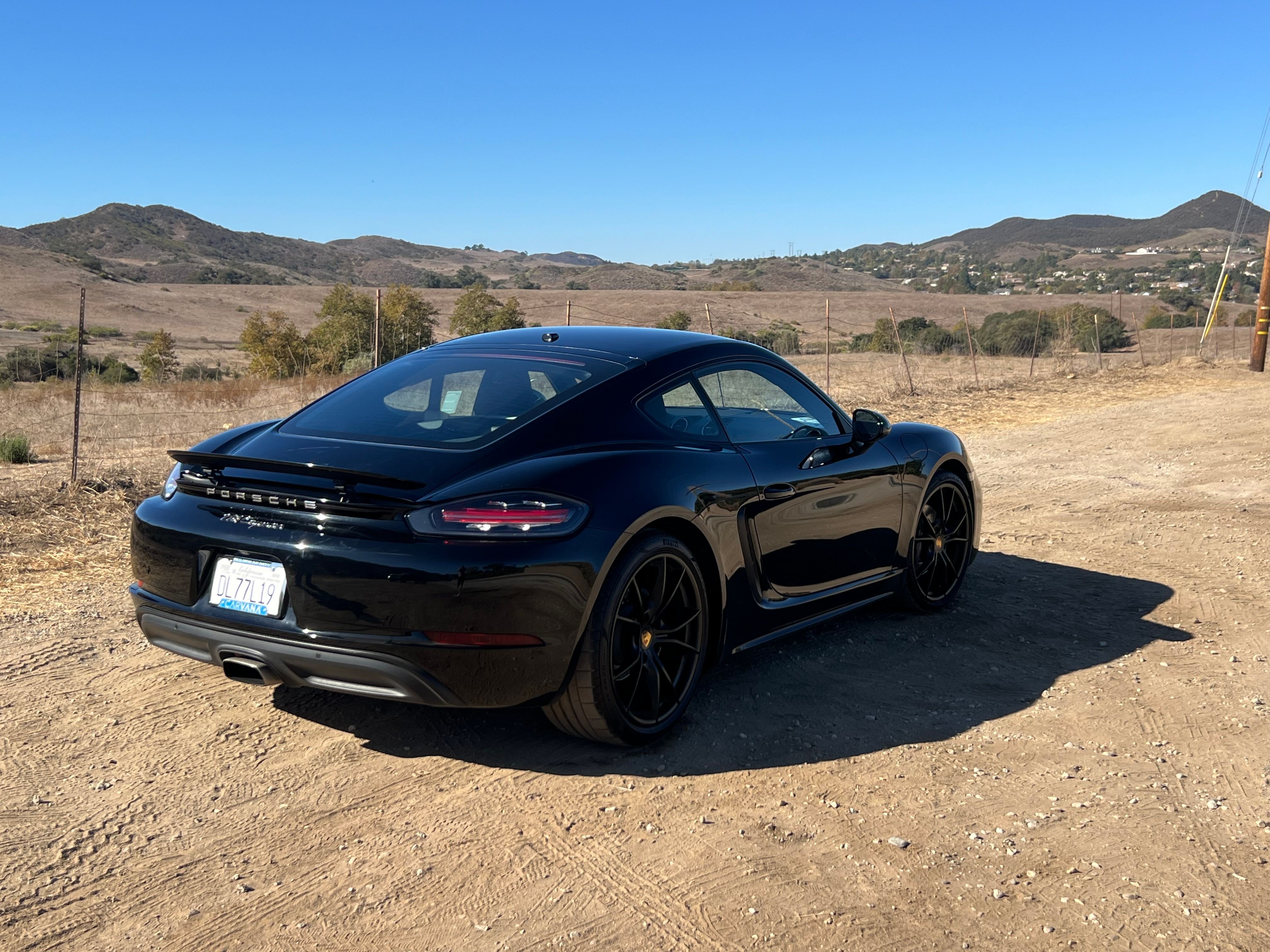 Used 2018 Porsche 718 Cayman RWD image 4