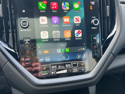 Used 2024 Subaru Ascent Onyx Edition Limited image 18