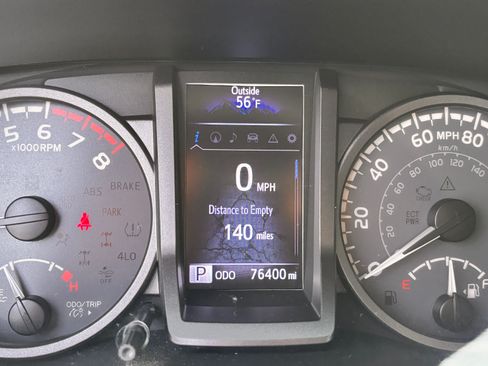 Used 2019 Toyota Tacoma TRD Sport image 24